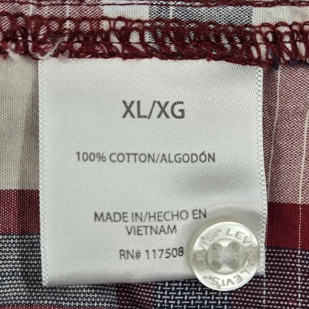 Levis *please carefully